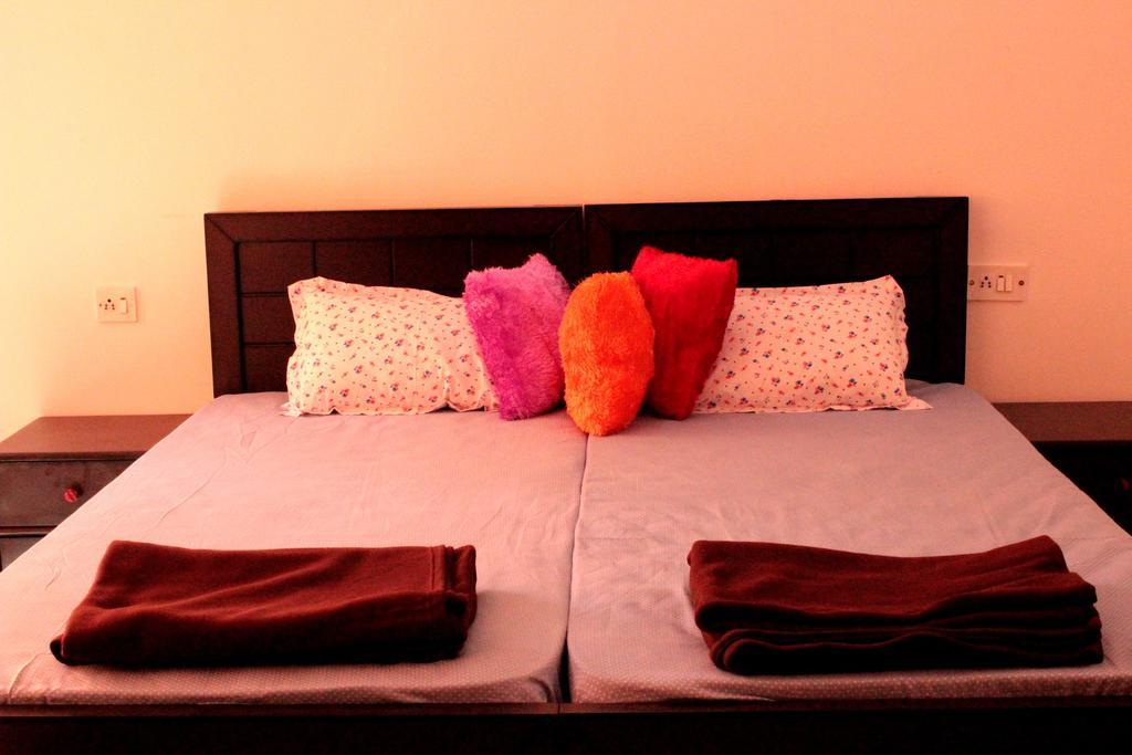 Social Rehab Hostel Bangalore Exterior photo